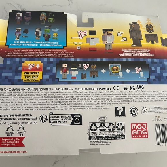 Minecraft Creator Series Camp Enderwood– Rougarou + Anger Vein– NIB w/ DLC Codes - Picture 10 of 11